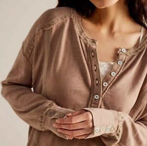 NWT Free People, We The Free, Taylor Henley Top, M